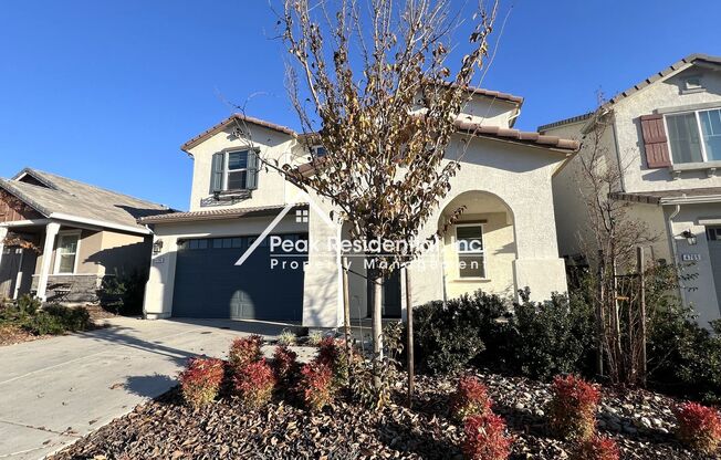 Spacious 5bd/3ba Folsom Home!