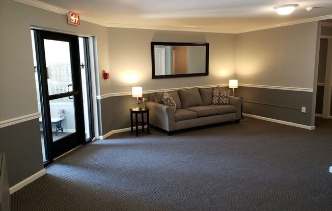 1 bed, 1 bath, $1,895, Unit LL - 313