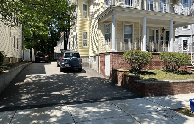 16 WINDSOR