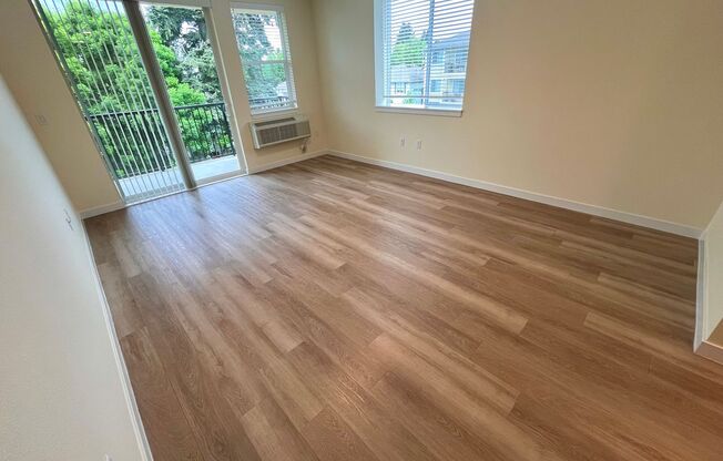 Studio, 1 bath, 448 sqft, $1,400, Unit B301
