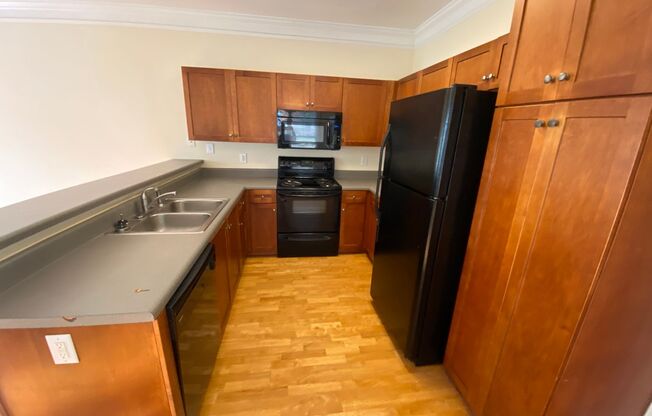 THE RETREAT NORTH! PRE-LEASING FOR AUGUST 2026!