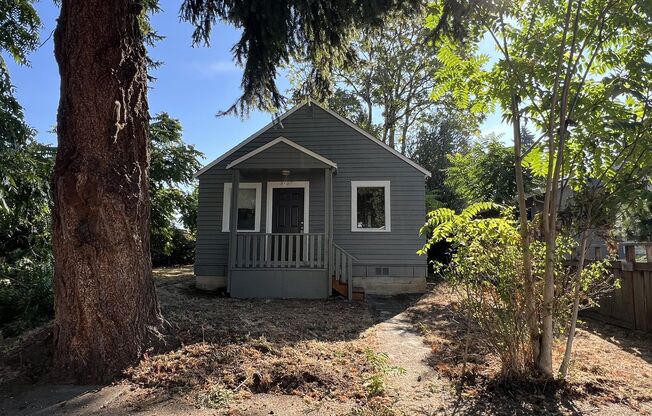 Charming 1 Bedroom Home In Downtown Vancouver for Rent - 3407 Grand Blvd