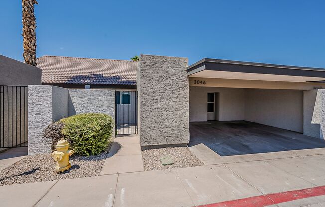 Central Phoenix Remodeled Townhome Oasis – 3 Bed, 2 Bath, Gated with Pool!