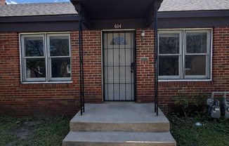 602 N Emporia