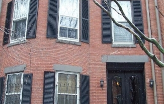 19 E SPRIMNGFIELD ST