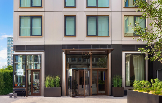 1 bed, 1 bath, $5,250, Unit 512