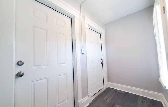 1663 - 1665 Eddington Road