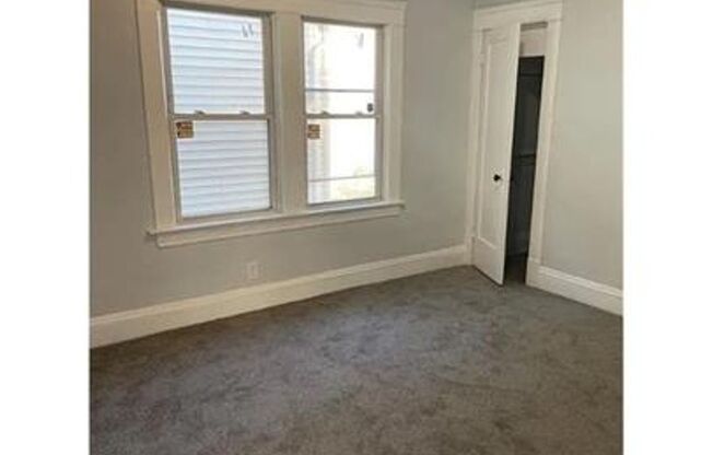 2 beds, 1 bath, 1,285 sqft, $900, Unit 1