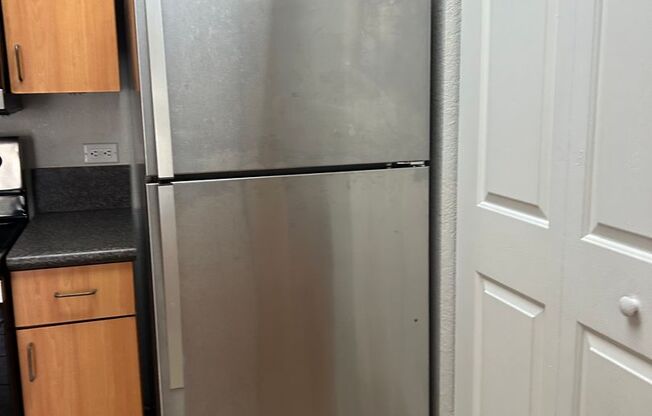 2 beds, 2 baths, 1,204 sqft, $2,066, Unit 10220-D3 - Bostonian