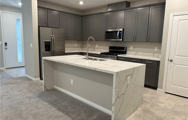 515 SONOMA RANGE ST