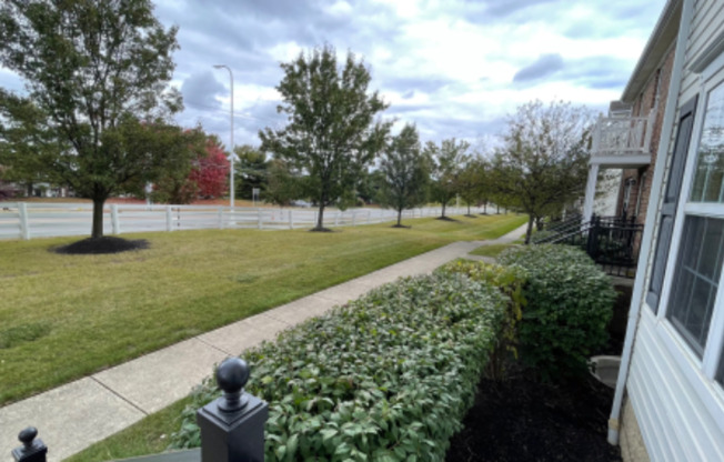 593 LAZELLE RD