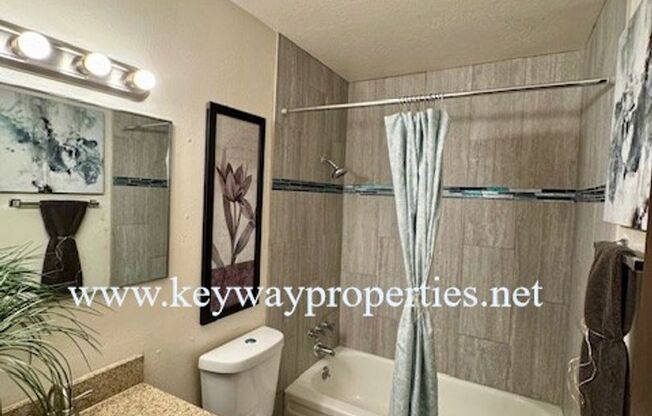 2 beds, 1 bath, 800 sqft, $950, Unit Apt. 4