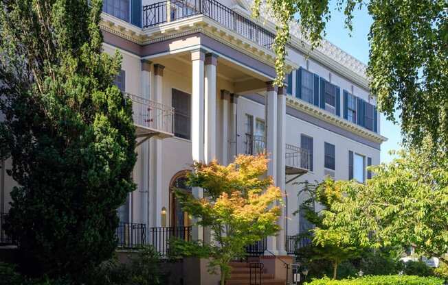 Main Entrance to Vintage Building