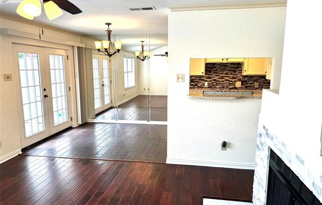 2240 Tarpley Rd