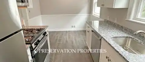 35 BEACONWOOD RD