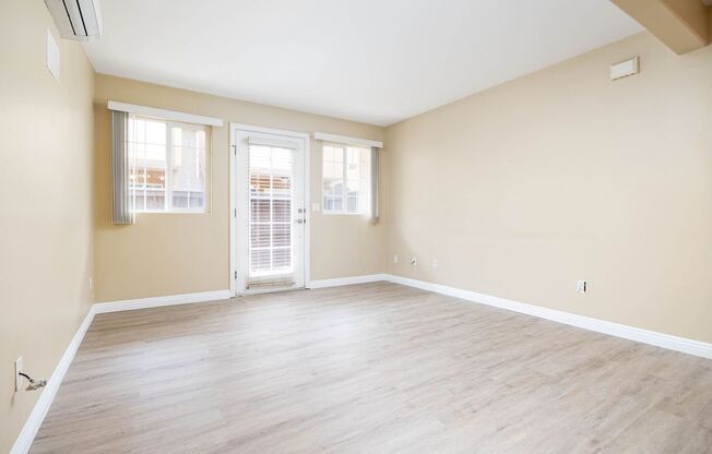 2 beds, 2 baths, $2,700