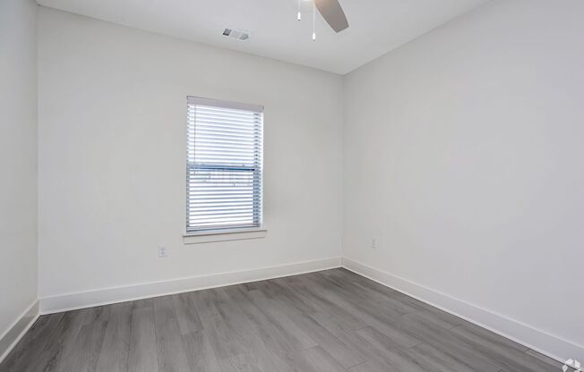 2 beds, 2 baths, 1,109 sqft, $1,600, Unit 1207