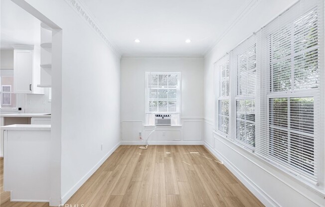 4124 LOS FELIZ BLVD