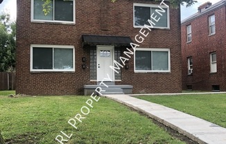 905 GEERS AVE