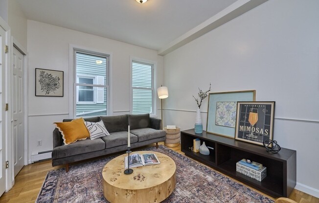 9 Mullins Ct