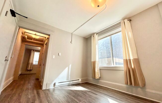 1 bed, 1 bath, 348 sqft, $1,150, Unit 101