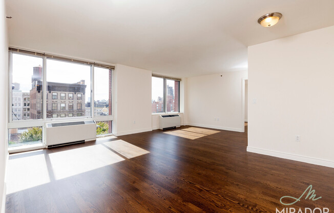 2 beds, 2 baths, $9,300, Unit 1711