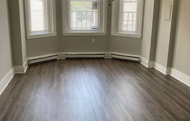 1 bed, 1 bath, 900 sqft, $1,349, Unit 50-6
