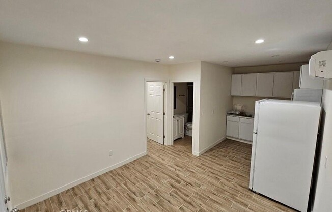 1 bed, 1 bath, 454 sqft, $2,200