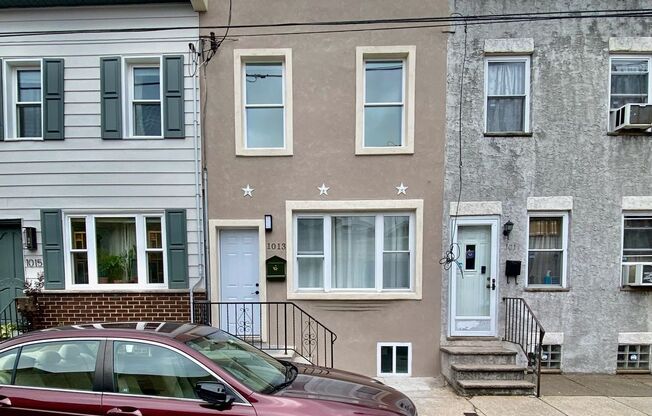 Ultra MODERN just RENOVATED 3 BD/1.5 BA HOME w/ Central AC-NEW KITCHEN & BATHS-FINISHED BSMT-WASHER/DRYER & PATIO in Prime East Passyunk/LOMO location.