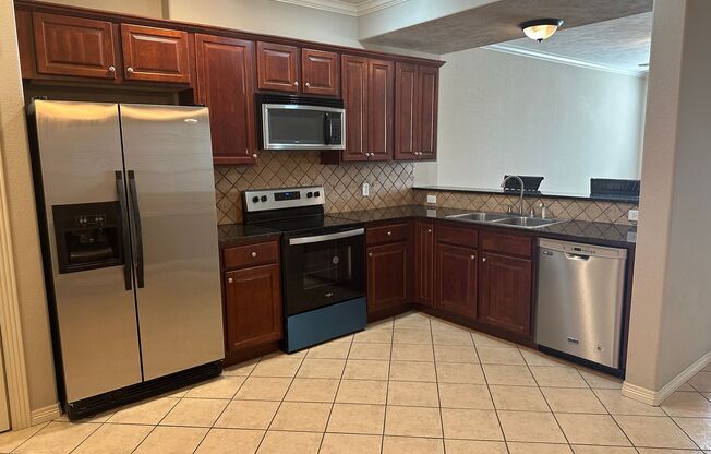 2 beds, 2.5 baths, $1,500, Unit 1203