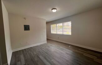 1 bed, 1 bath, 594 sqft, $1,980, Unit Ga- Unit 03