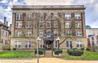 4616 Lindell Blvd. Carleton