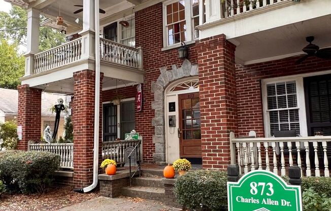 1 bed, 1 bath, 750 sqft, $1,895, Unit 873-19