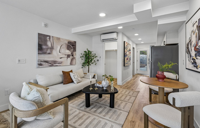 Studio, 1 bath, 452 sqft, $2,275, Unit 2330-107