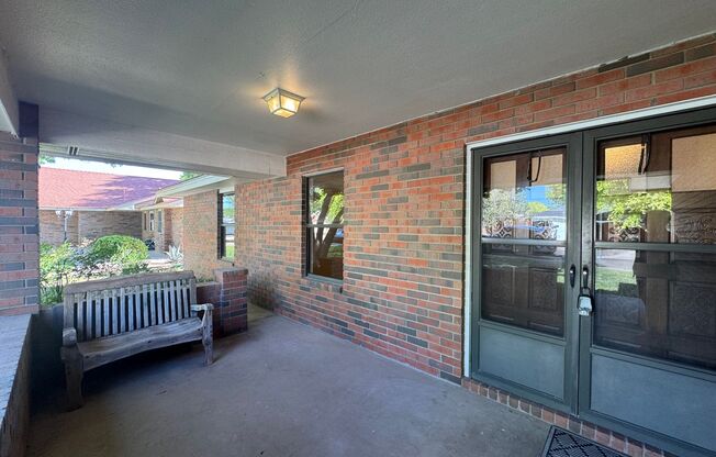 Move in ready beautiful home!