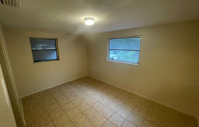 3 beds, 2 baths, $1,800