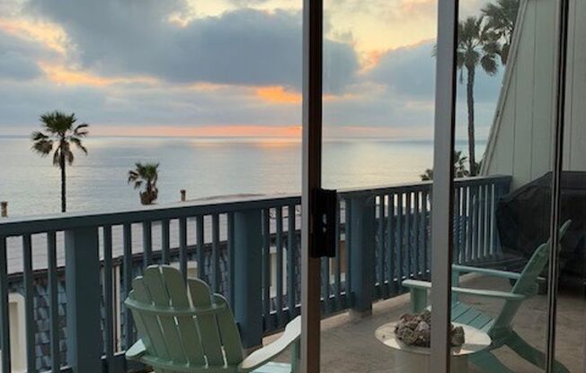 Malibu 2 Bedroom Ocean View Condo (Ocean side of PCH)