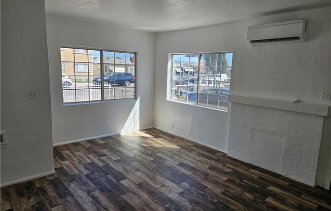 1309 S WOODS AVE