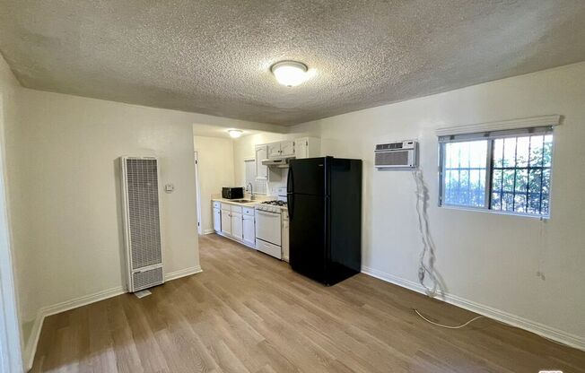 2 beds, 1 bath, 1,000 sqft, $2,495, Unit 3421 5