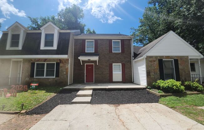 Affordable 2 Bedroom, 2.5 Bath in Prime Stockbridge Location!!