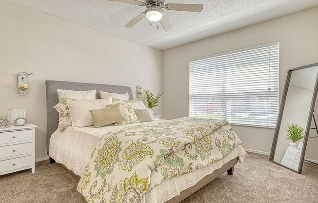 3 beds, 2 baths, 1,219 sqft, $1,793, Unit 30-308