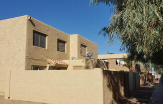 4714 E PUEBLO AVE