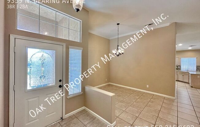 9359 N DEARING AVE