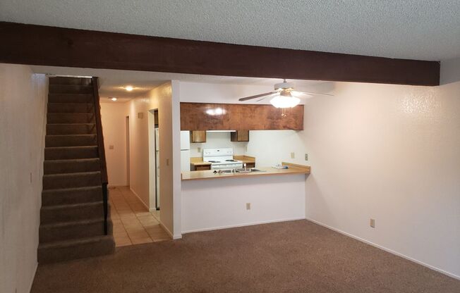 2 beds, 1.5 baths, 1,190 sqft, $1,150