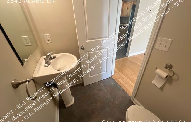 2845 ACARIE DR