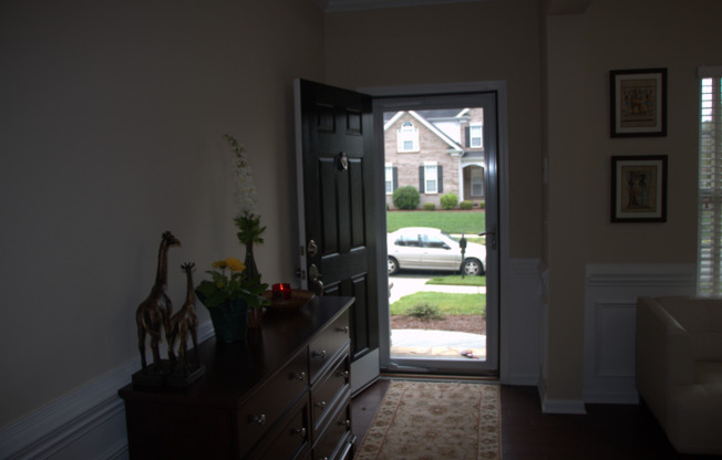 5329 POPLAR KNL DR