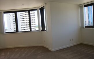 1 bed, 1 bath, $2,600