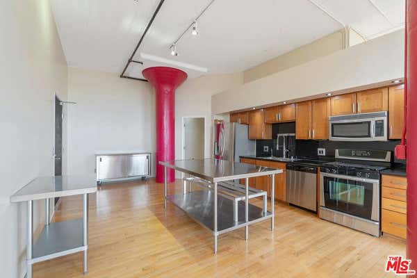 1 bed, 1 bath, 1,140 sqft, $2,650, Unit 420