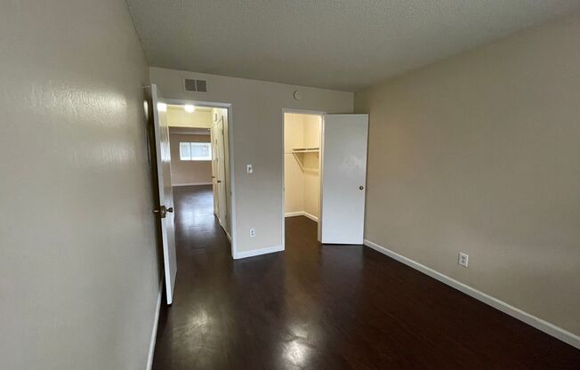 2 beds, 1 bath, $1,500