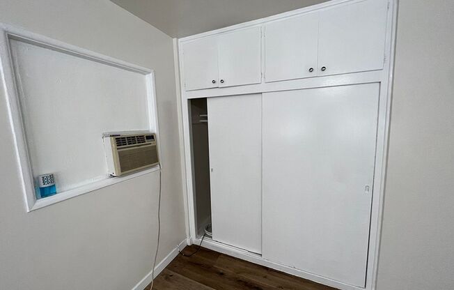 1 bed, 1 bath, $1,995, Unit 05